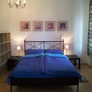 https://studio-ian-1.hotels-in-ljubljana.com
